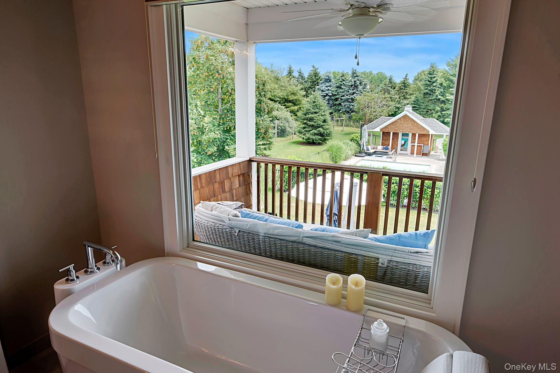 #16 photo, 450 Sterling Woods Lane, サフォーク郡 Southold , NY 11971