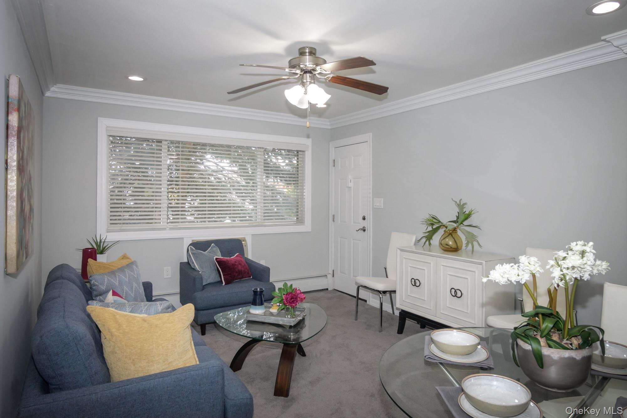 #5 photo, 40 Broadway, サフォーク郡 Amityville , NY 11701