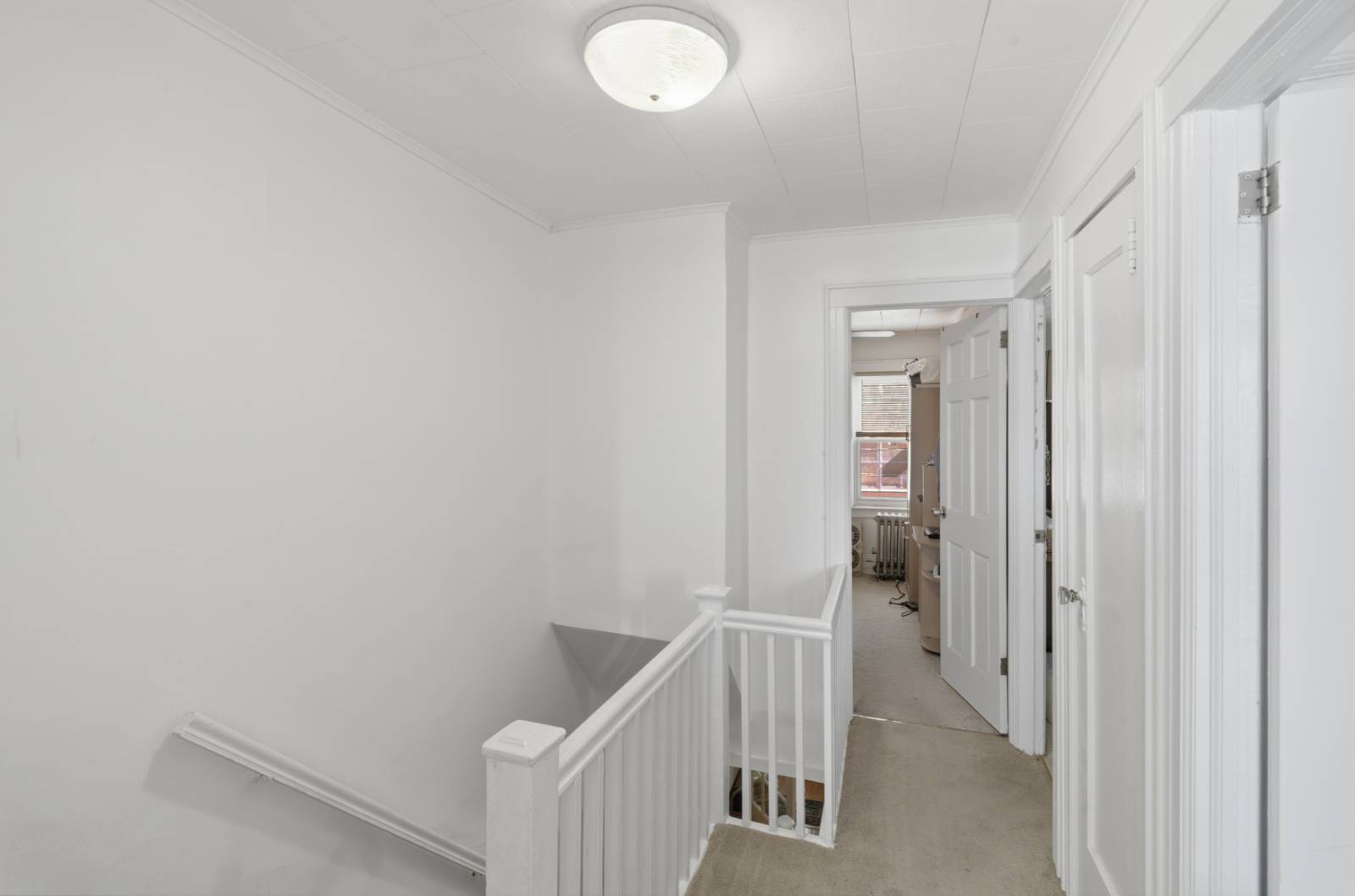 #14 photo, 8840 207th St, クイーンズ区 Queens Village , NY 11427