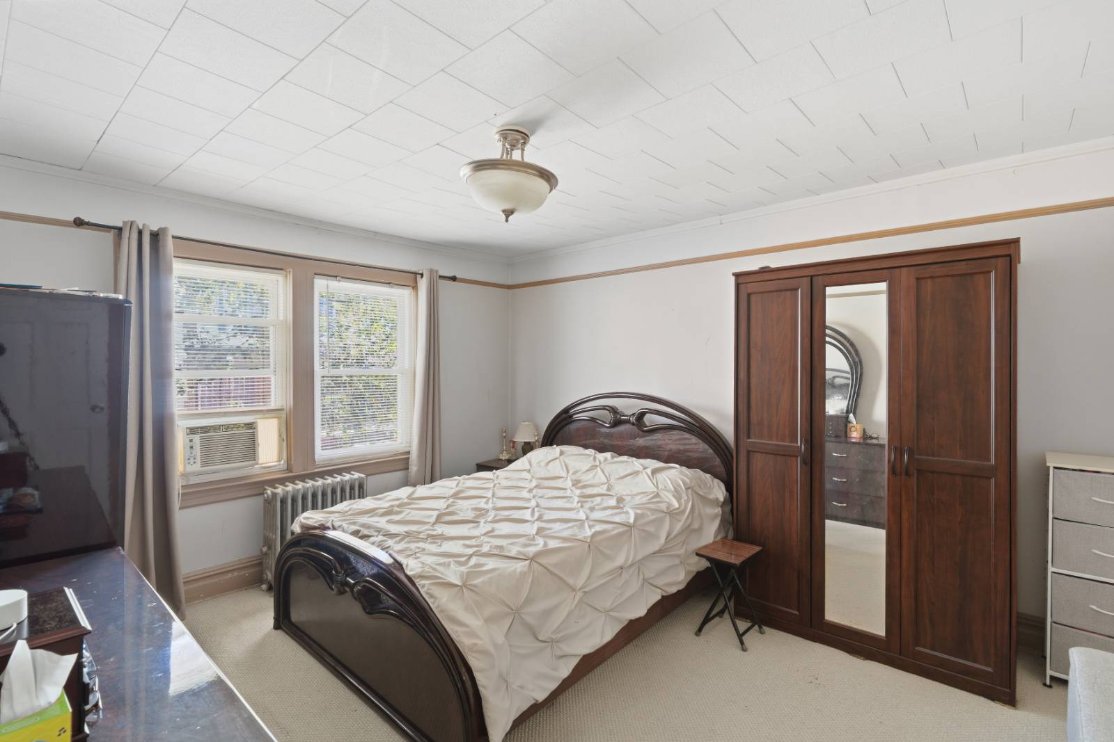 #15 photo, 8840 207th St, クイーンズ区 Queens Village , NY 11427