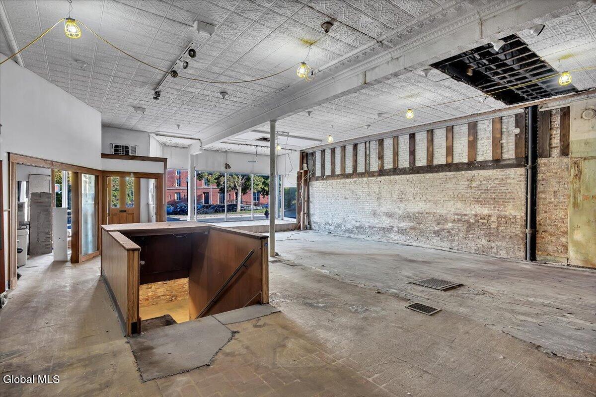 #15 photo, 58-62 King Street, Troy , NY 12180