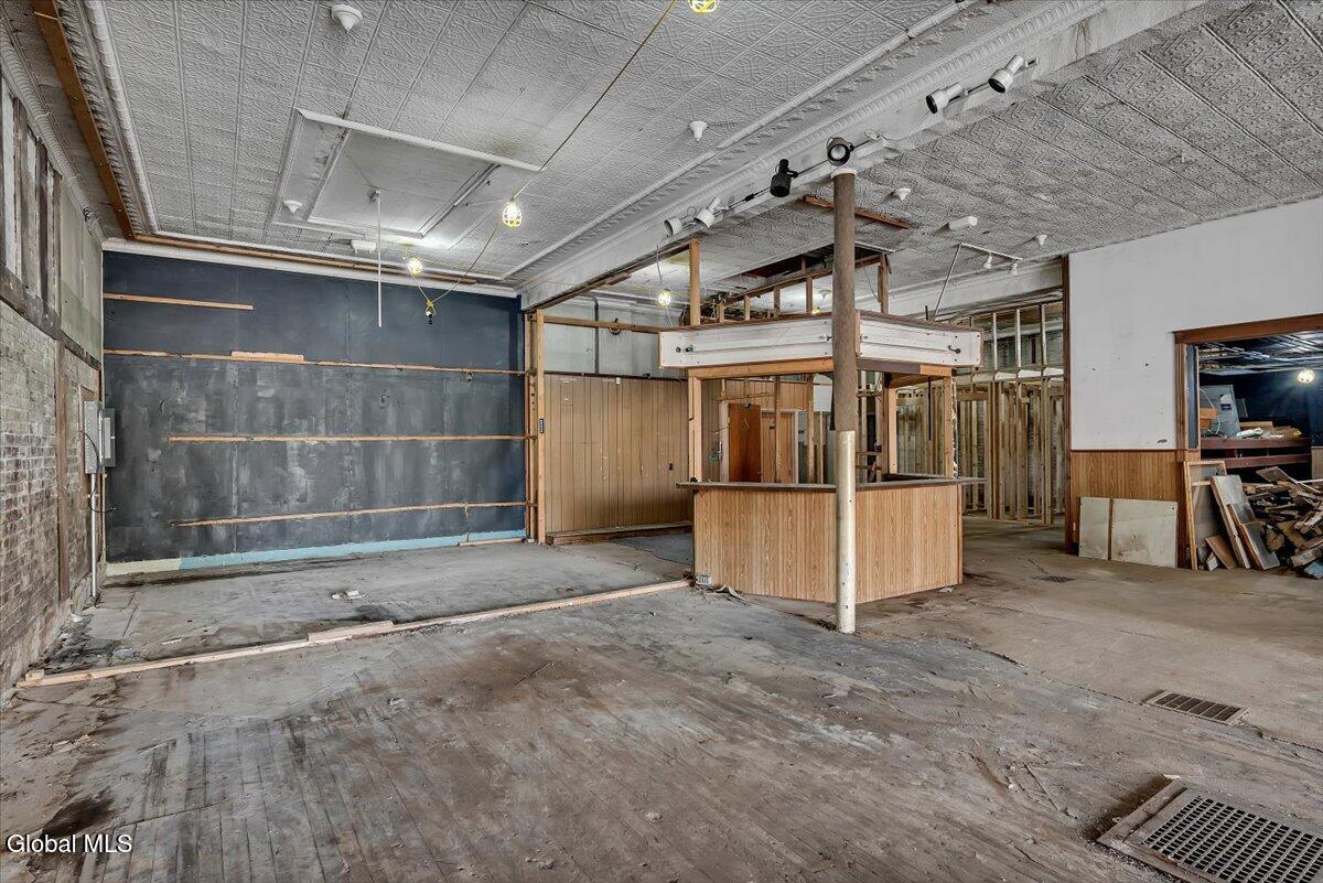 #19 photo, 58-62 King Street, Troy , NY 12180