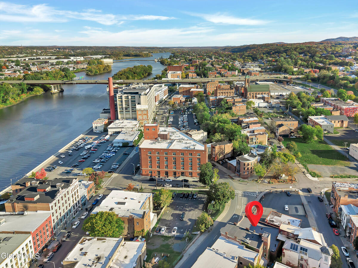 #5 photo, 58-62 King Street, Troy , NY 12180