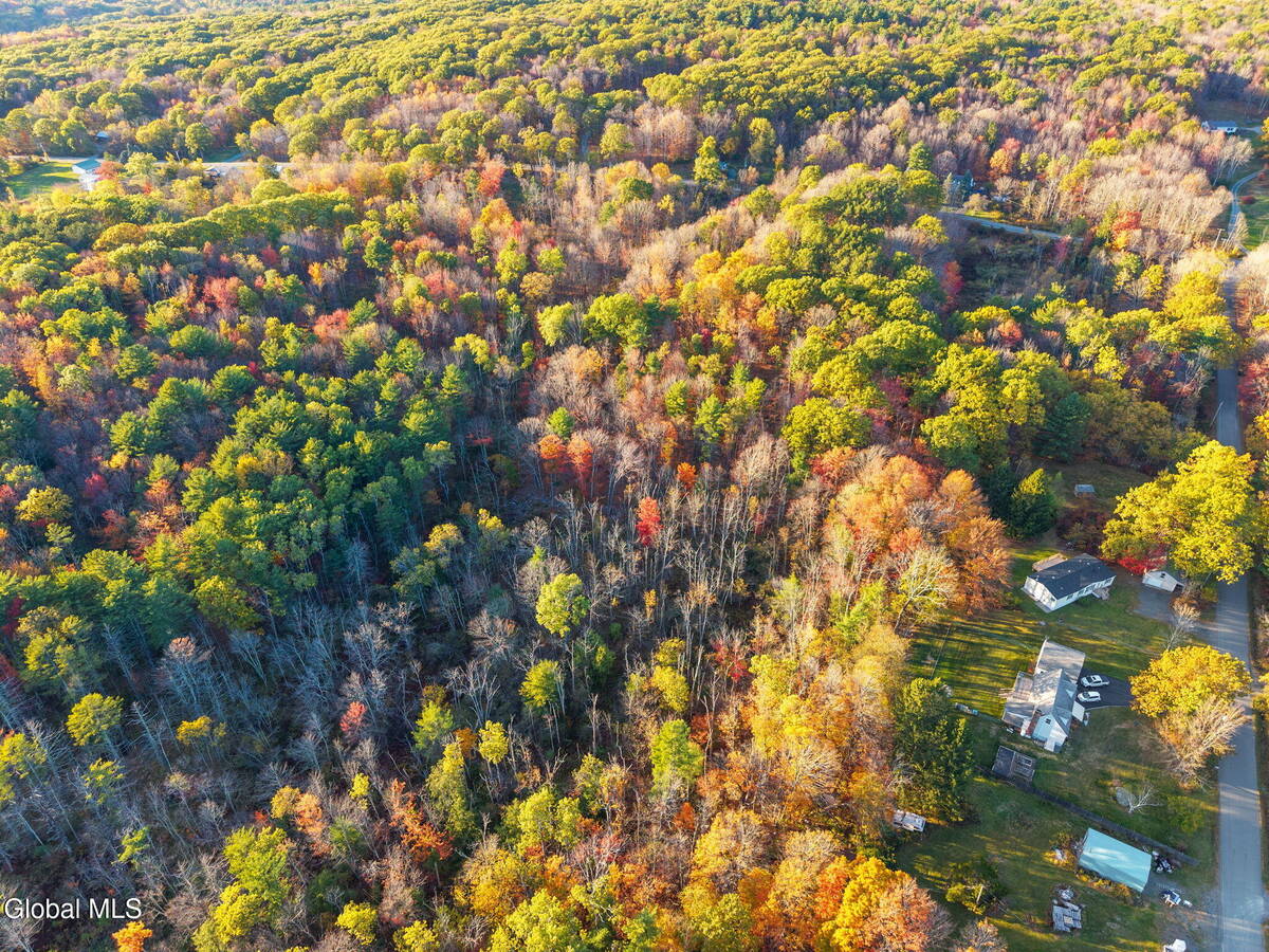 #12 photo, 138 Old Road, Grafton , NY 12052