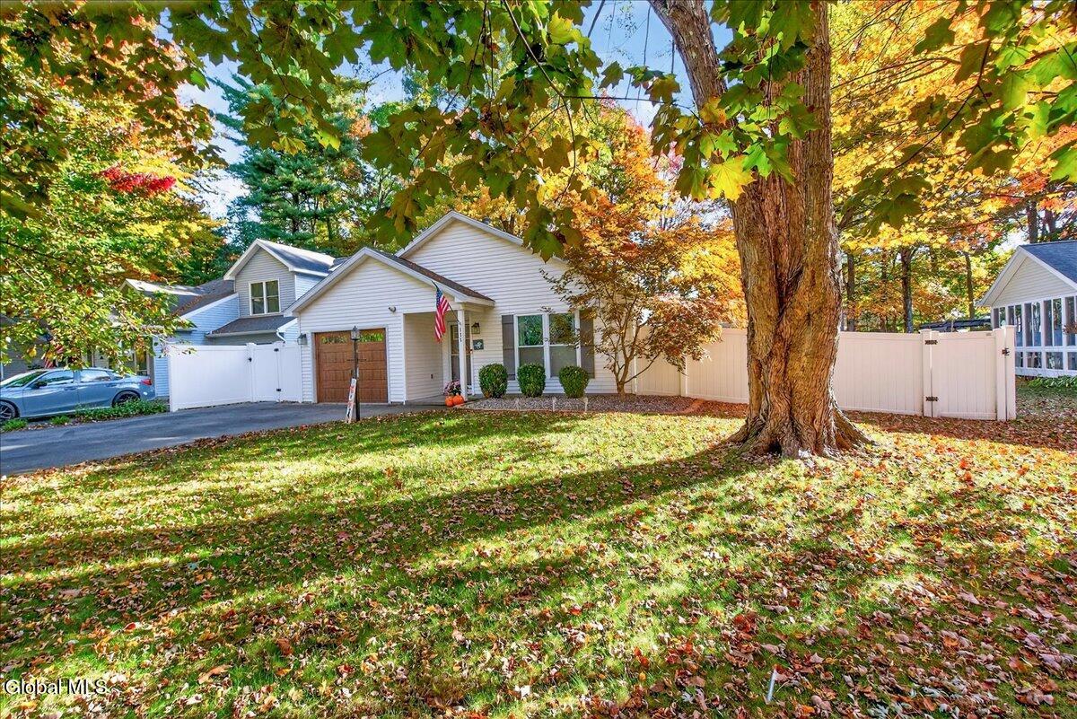 #35 photo, 135 Goldfinch Lane, Milton , NY 12020