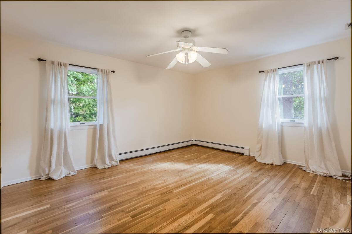 #22 photo, 7 Carriage Lane, サフォーク郡 Setauket , NY 11733