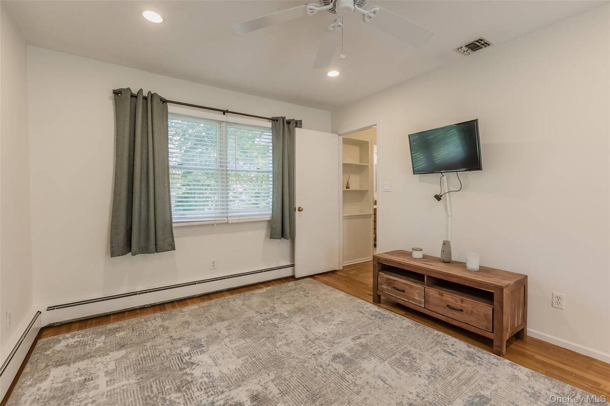 #27 photo, 7 Carriage Lane, サフォーク郡 Setauket , NY 11733