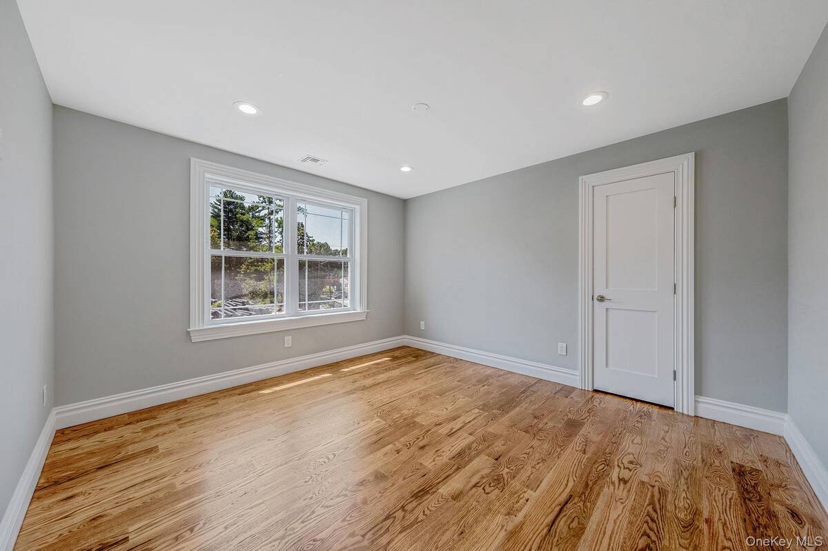 #8 photo, 64 (Lot 4 Birmingham+) Blydenburgh Road, サフォーク郡 Centereach , NY 11720