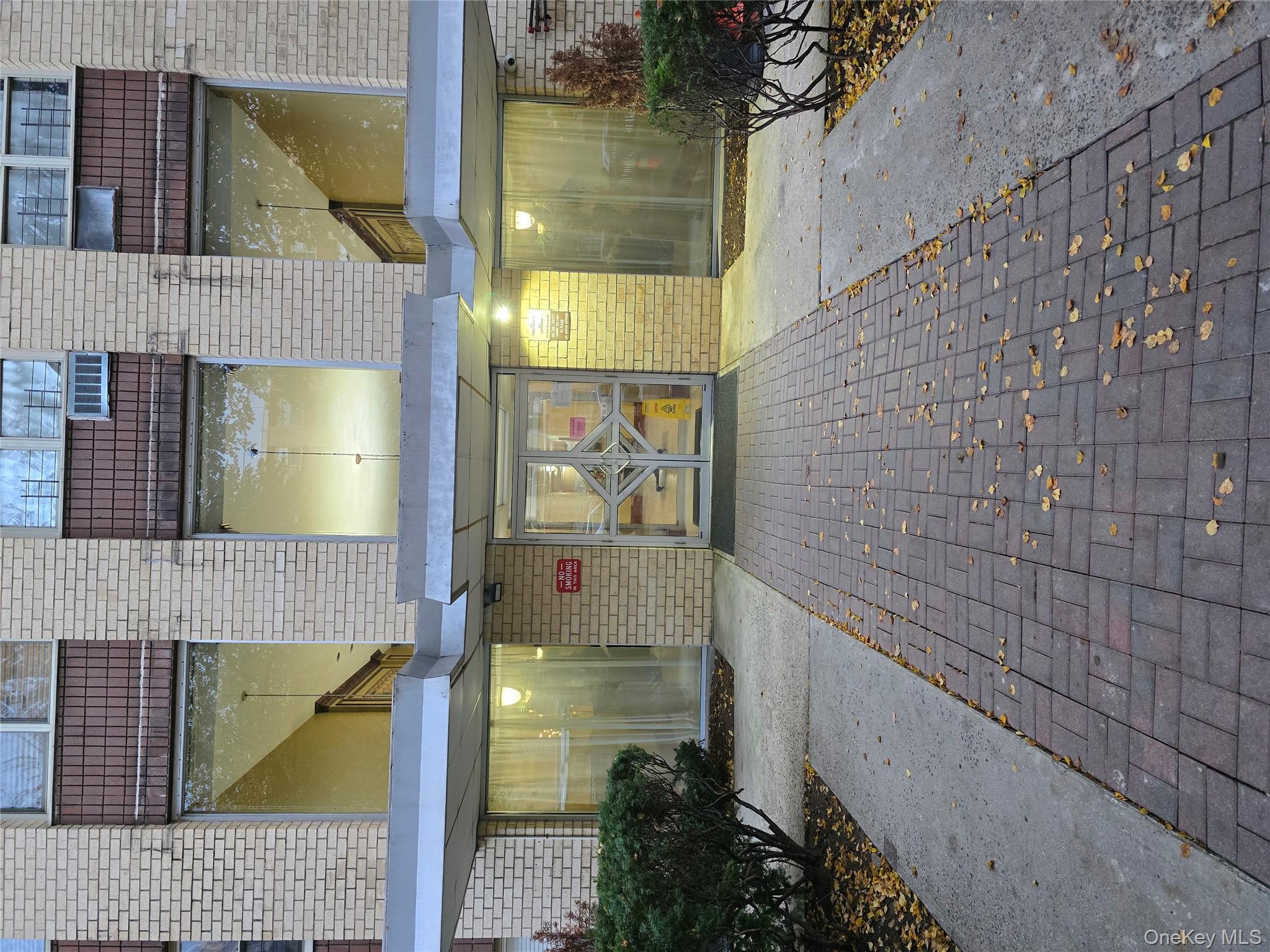 #13 photo, 11 Park Avenue, Mount Vernon , NY 10550