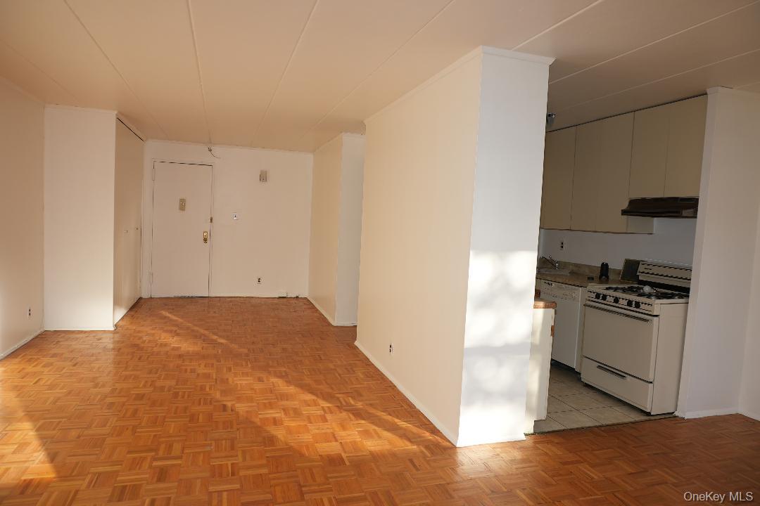 #6 photo, 11 Park Avenue, Mount Vernon , NY 10550