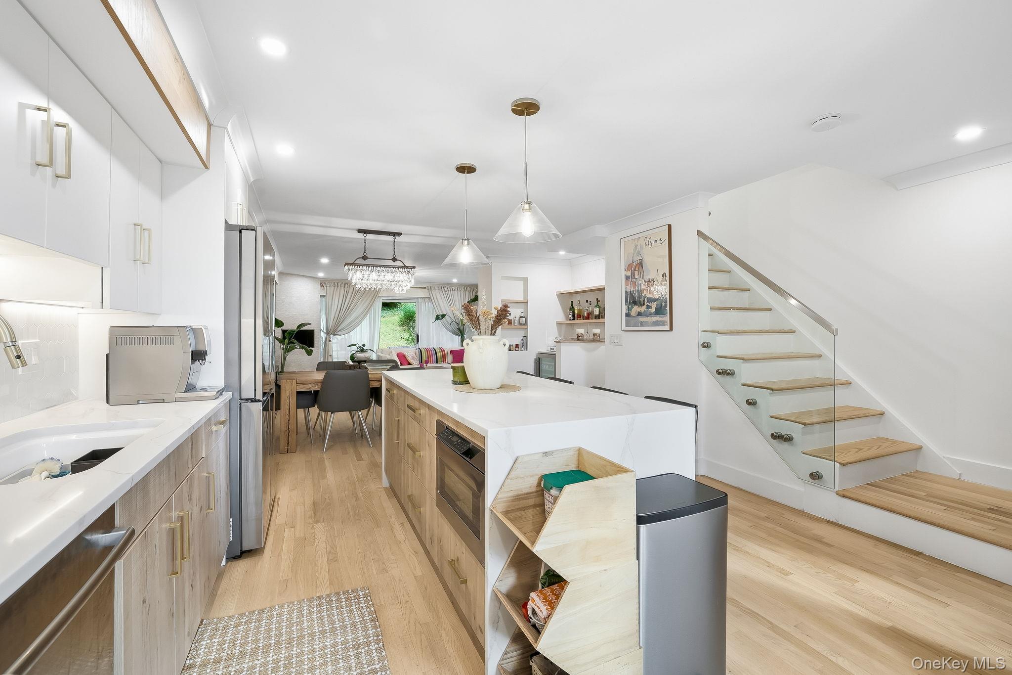 #19 photo, 1068 Boston Post Road, Rye , NY 10580