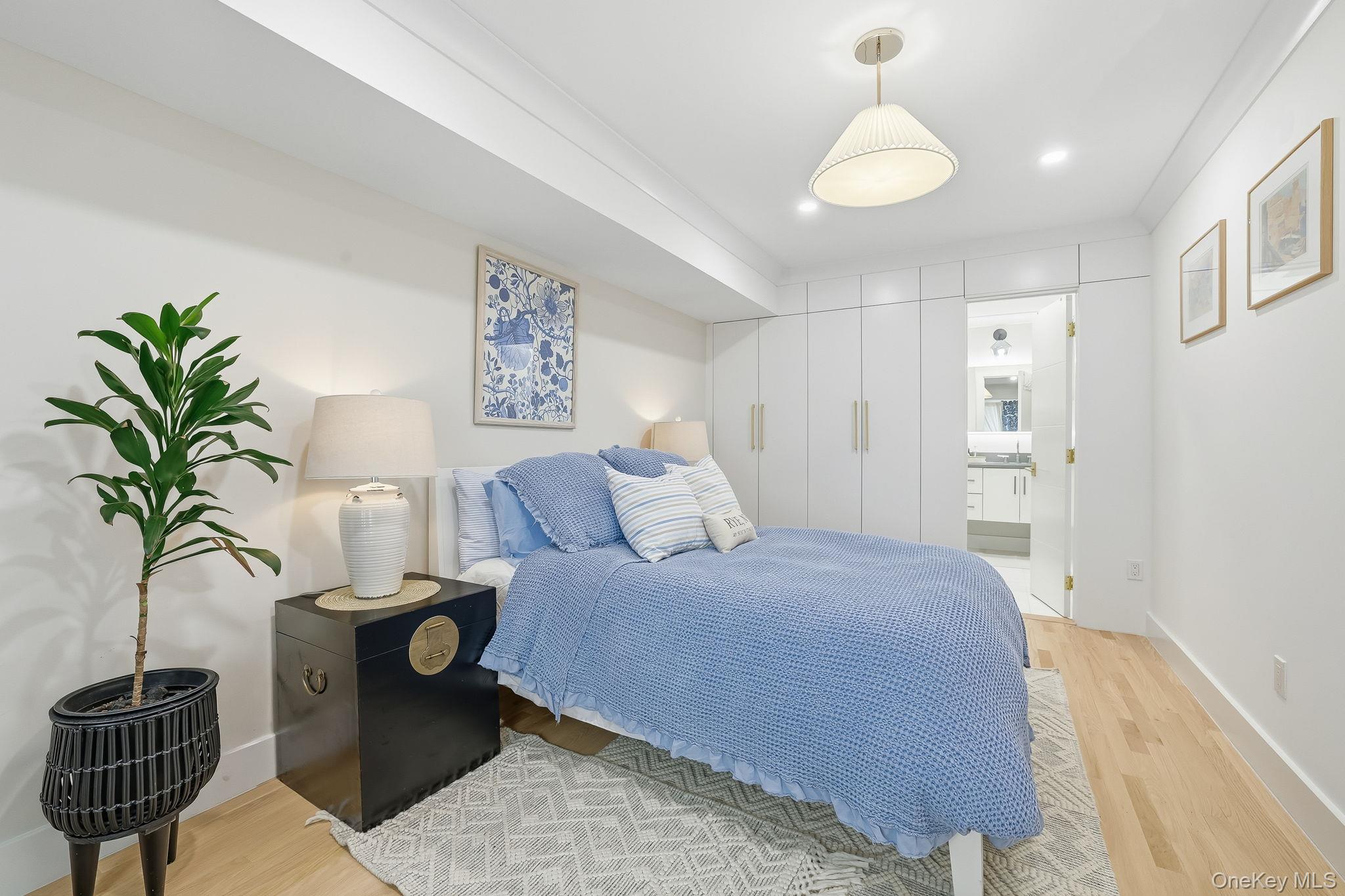 #6 photo, 1068 Boston Post Road, Rye , NY 10580