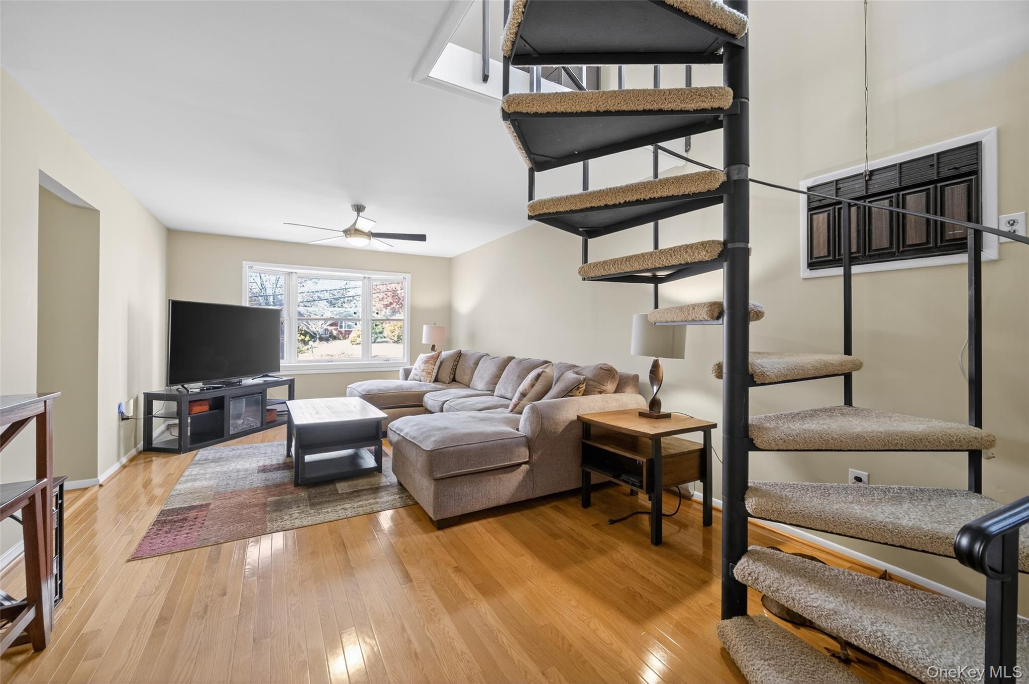 #7 photo, 81 Blooming Grove Turnpike, New Windsor , NY 12553