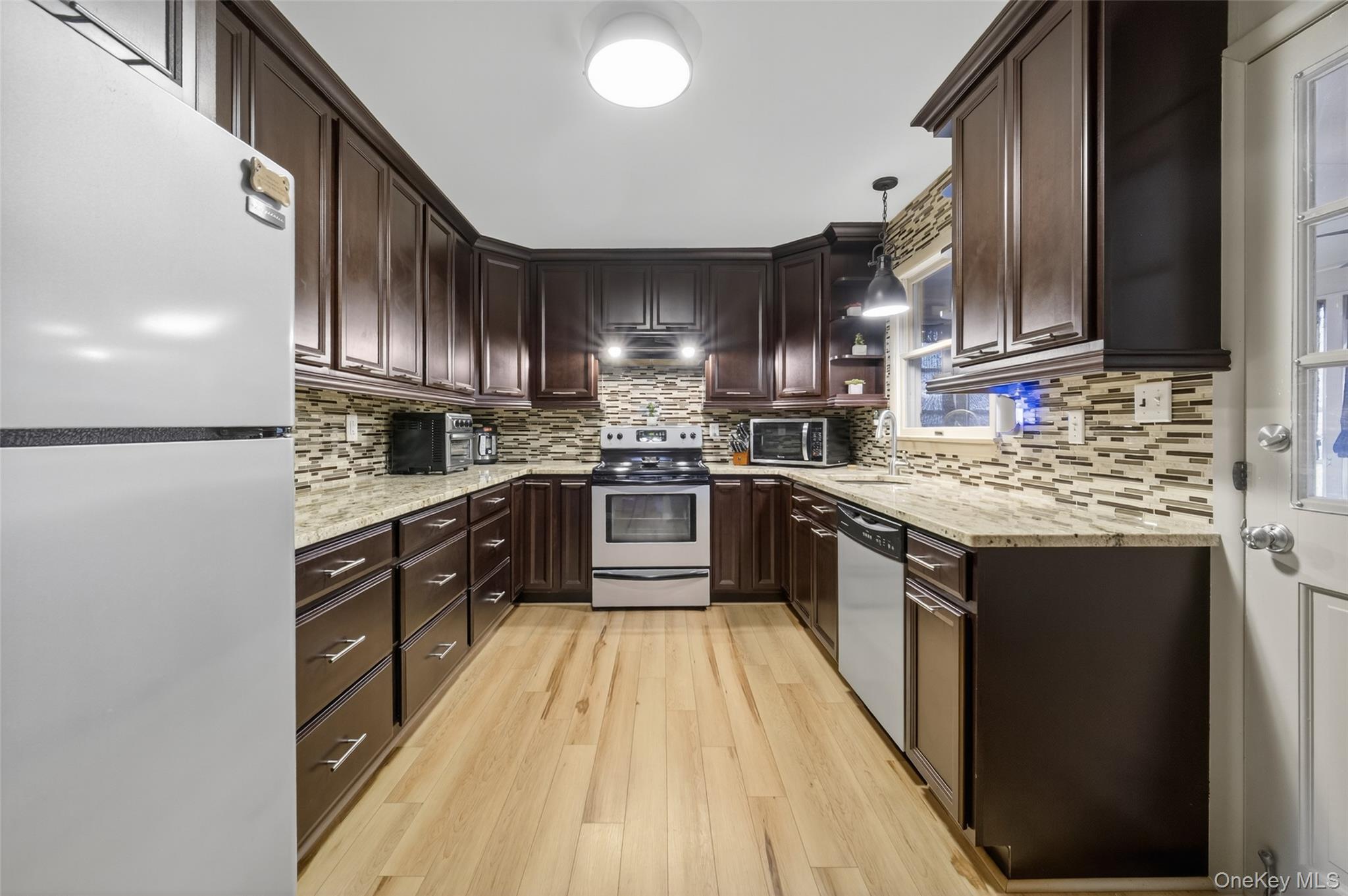 #8 photo, 81 Blooming Grove Turnpike, New Windsor , NY 12553