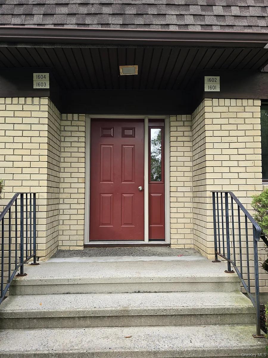 #4 photo, 1601 Cherry Hill Drive, Poughkeepsie , NY 12603