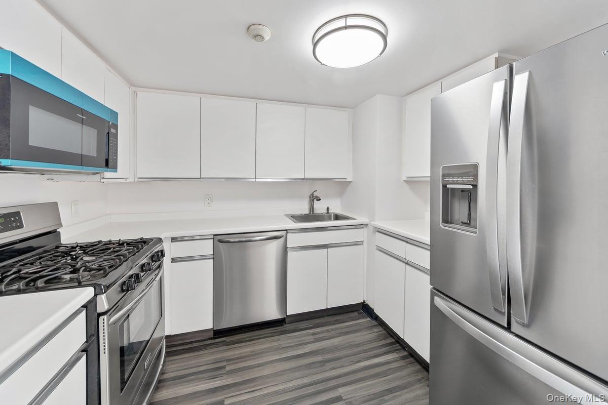 #9 photo, 23 Water Grant Street, Yonkers , NY 10701