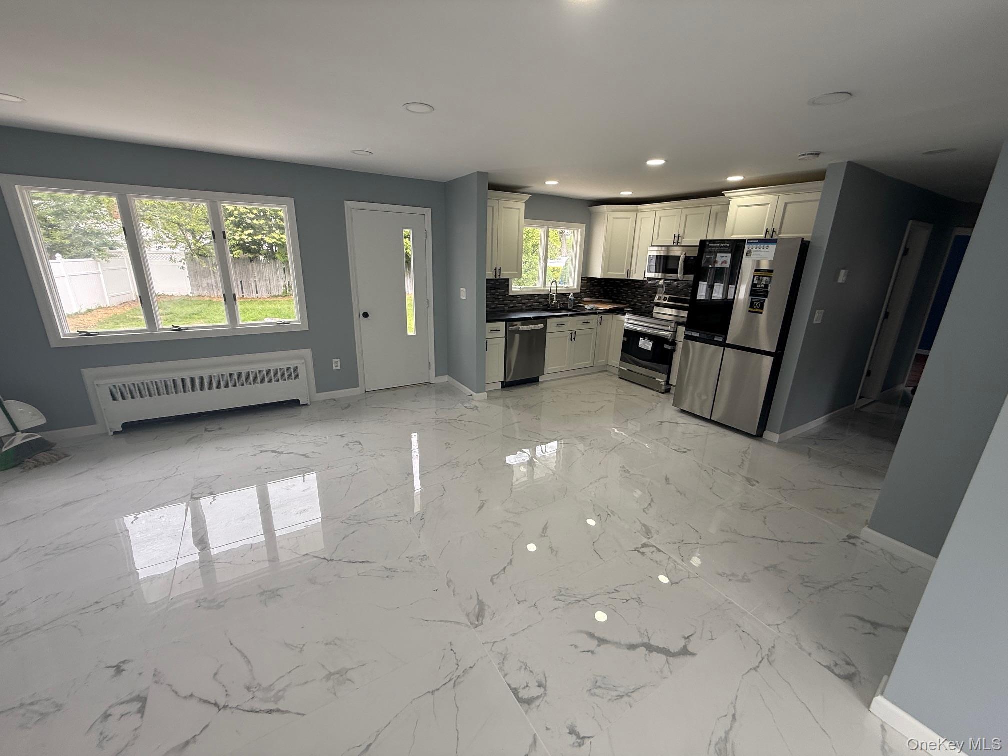 #1 photo, 25 Martin Road, ナッソー郡 Bethpage , NY 11714