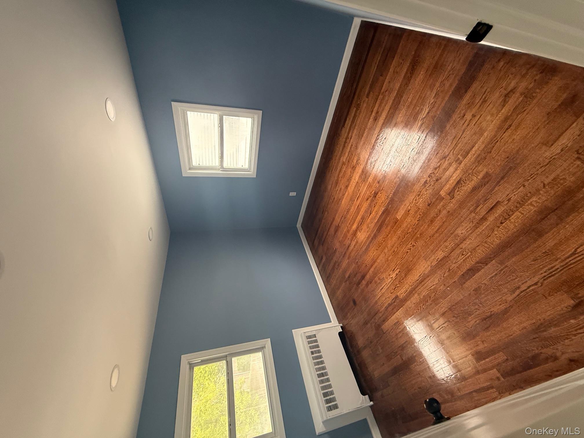 #10 photo, 25 Martin Road, ナッソー郡 Bethpage , NY 11714