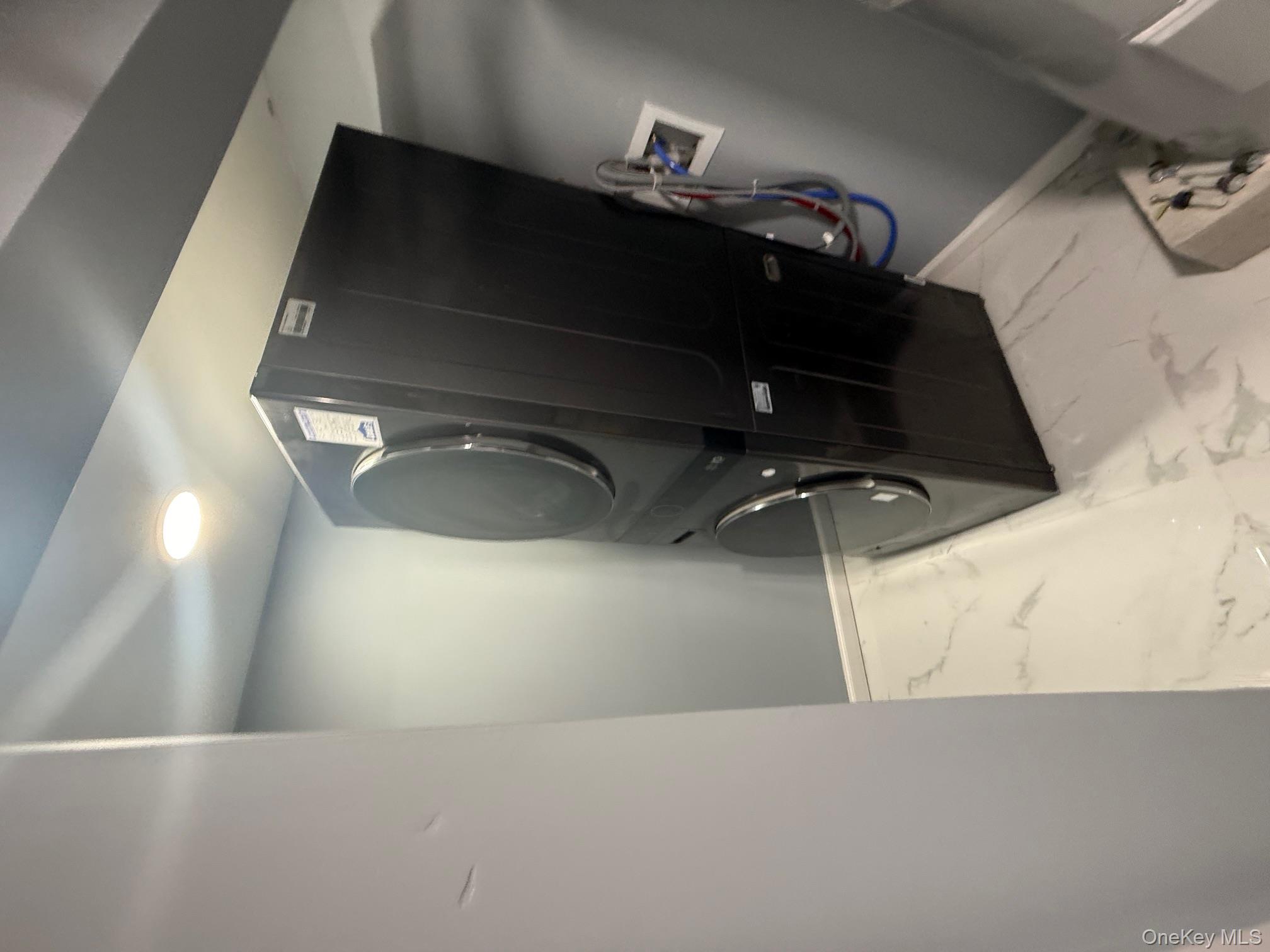 #12 photo, 25 Martin Road, ナッソー郡 Bethpage , NY 11714