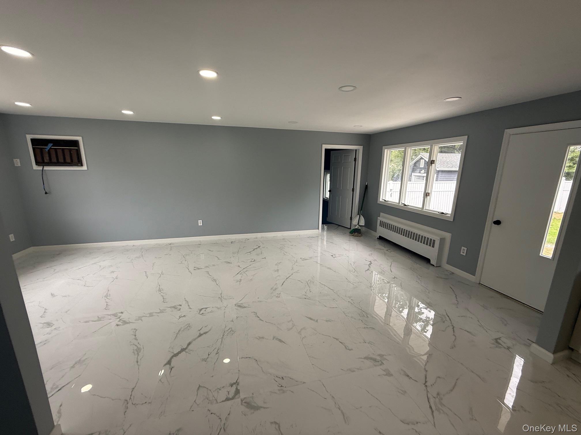 #2 photo, 25 Martin Road, ナッソー郡 Bethpage , NY 11714