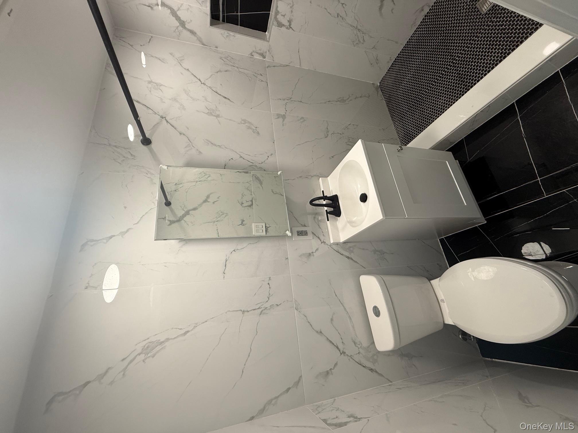 #6 photo, 25 Martin Road, ナッソー郡 Bethpage , NY 11714