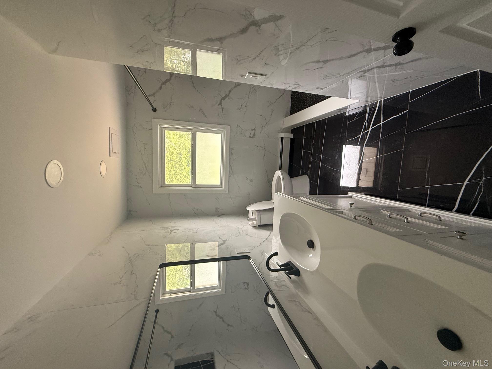 #9 photo, 25 Martin Road, ナッソー郡 Bethpage , NY 11714