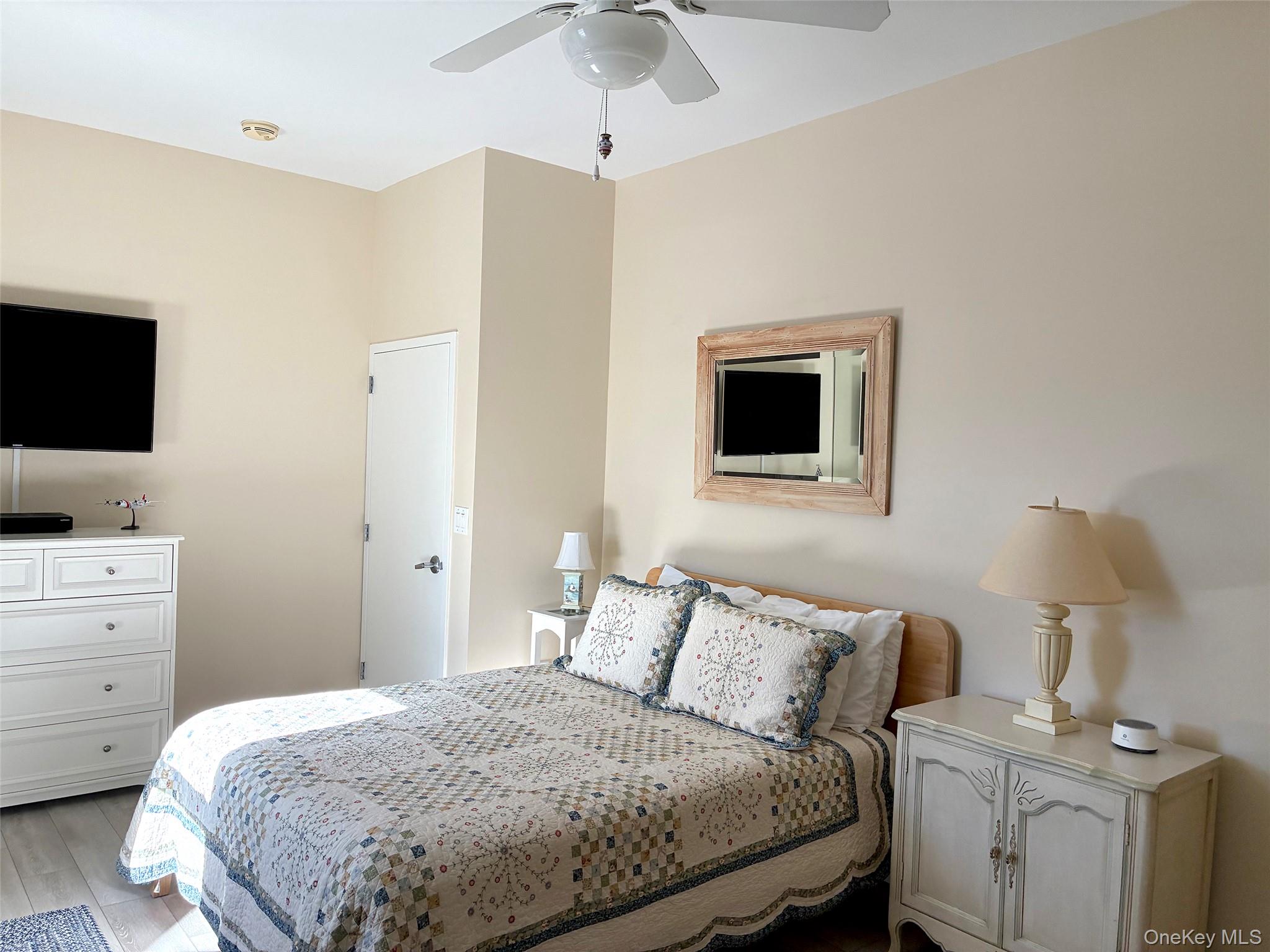 #7 photo, 250 Dune, サフォーク郡 Westhampton Beach , NY 11978