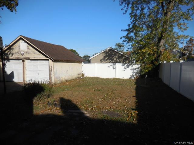 #11 photo, 55 Harris Avenue, Freeport , NY 11520