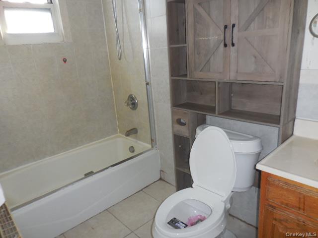 #14 photo, 55 Harris Avenue, Freeport , NY 11520