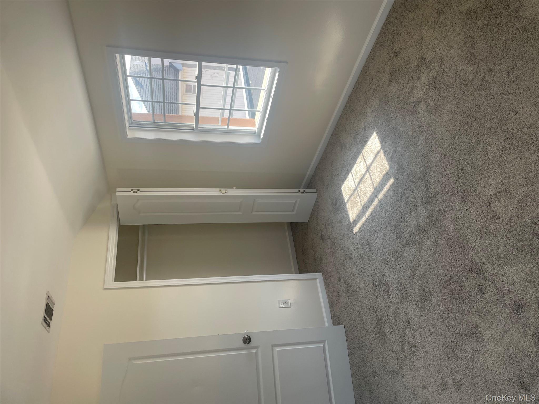 #11 photo, 14950 120th Street, South Ozone Park , NY 11420