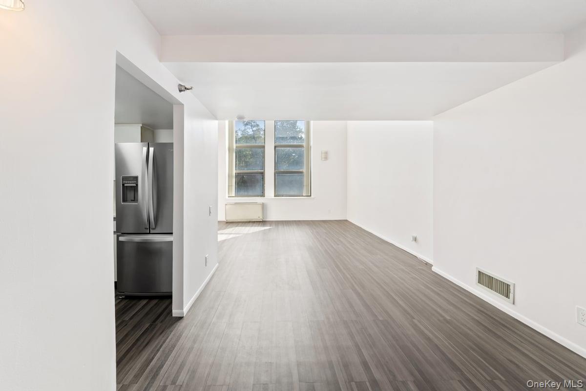 #2 photo, 23 Water Grant Street, Yonkers , NY 10701