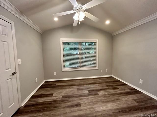 #12 photo, 85 Overlook Drive, サフォーク郡 Farmingville , NY 11738