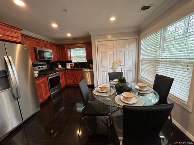 #2 photo, 85 Overlook Drive, サフォーク郡 Farmingville , NY 11738