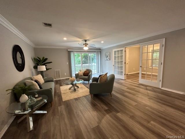 #6 photo, 85 Overlook Drive, サフォーク郡 Farmingville , NY 11738