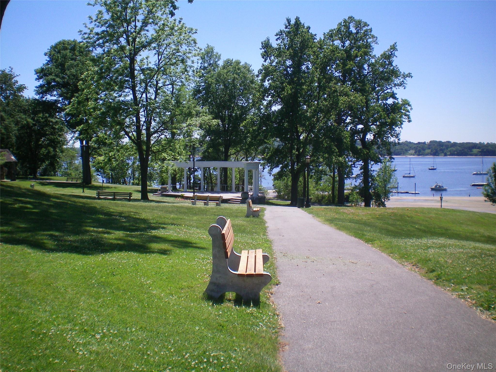 #9 photo, 12 Smith Street, ナッソー郡 Glen Cove , NY 11542