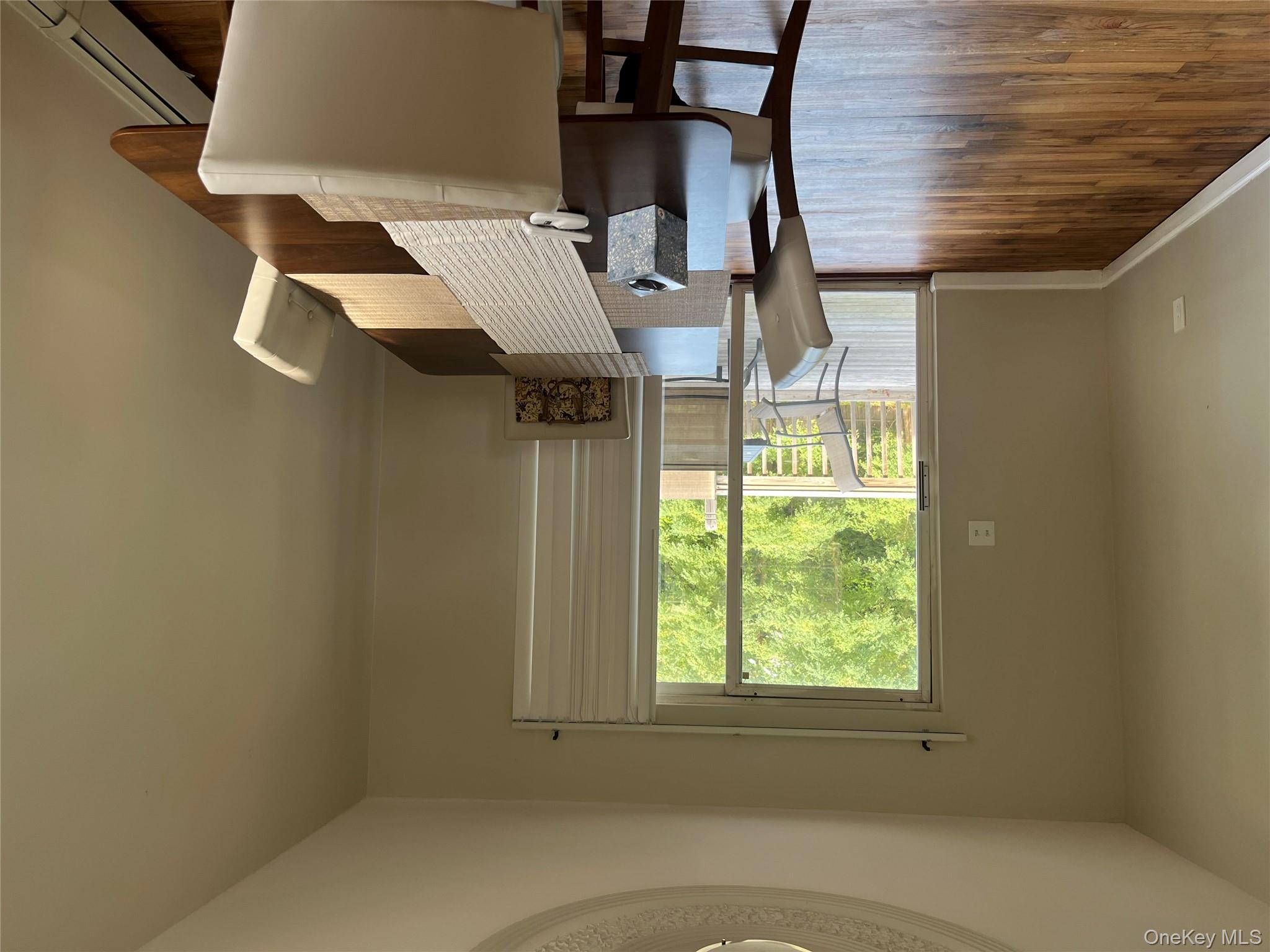 #4 photo, 39 Elder Avenue, サフォーク郡 Farmingville , NY 11738