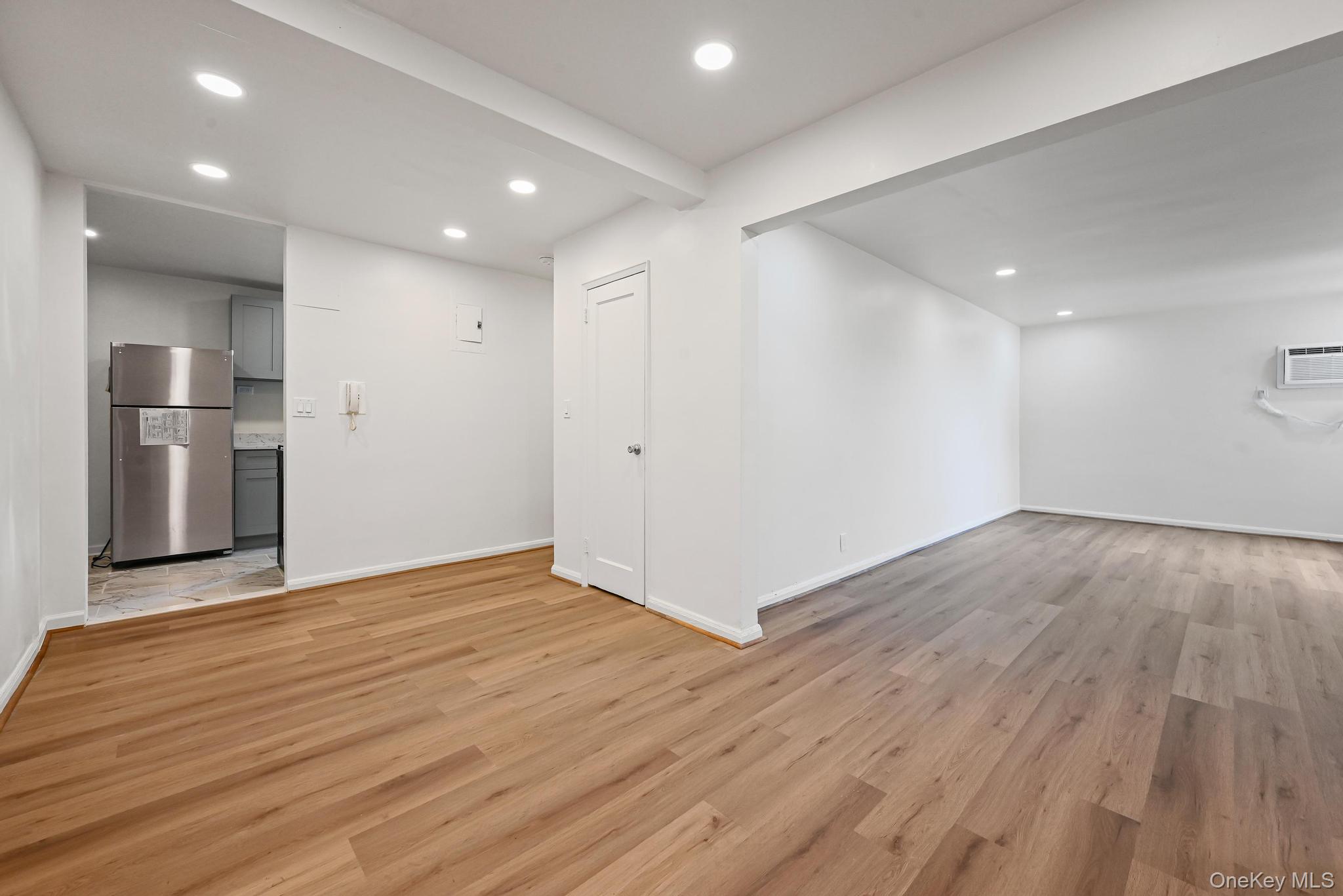 #2 photo, 3751 86th Street, Jackson Heights , NY 11372