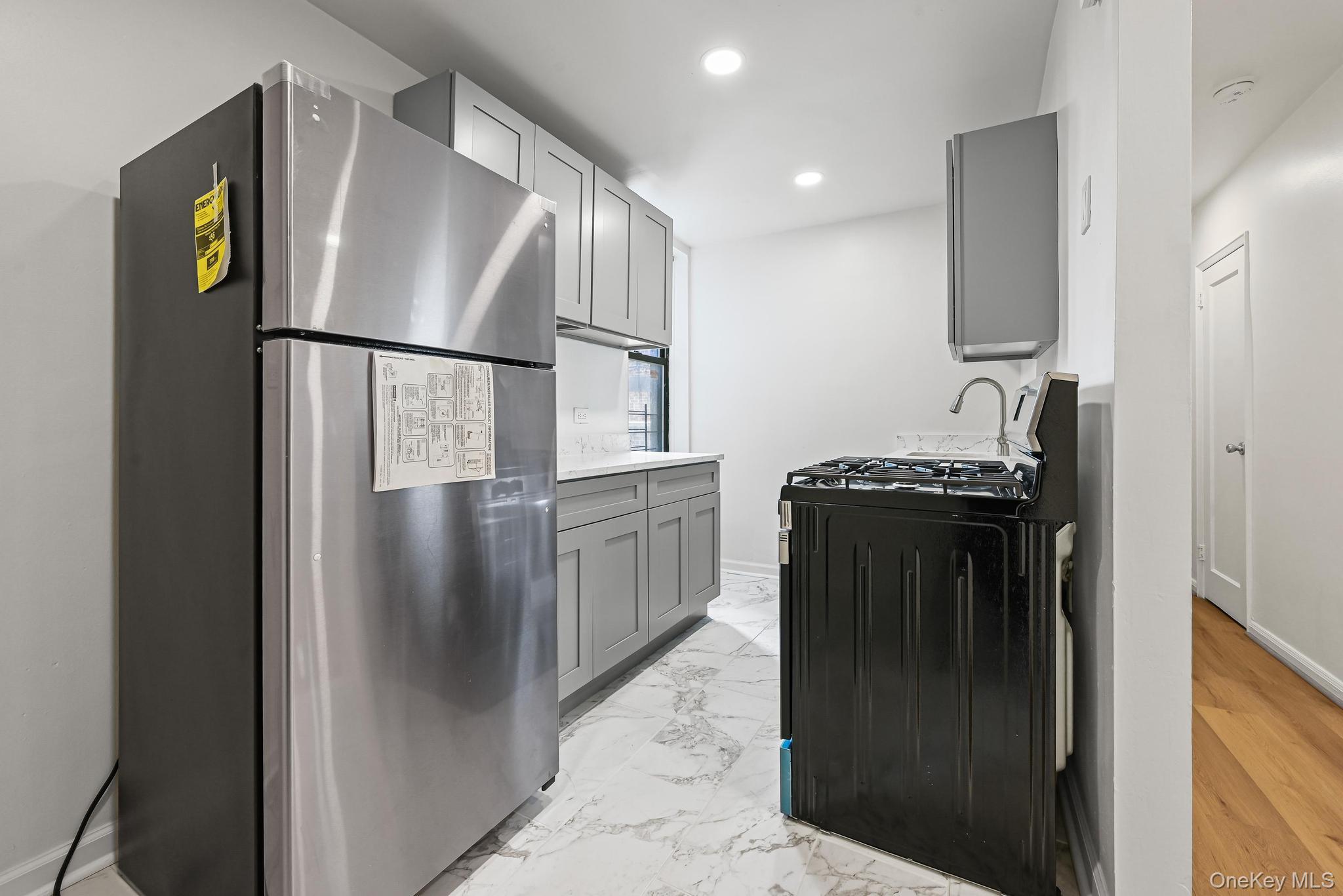 #6 photo, 3751 86th Street, Jackson Heights , NY 11372