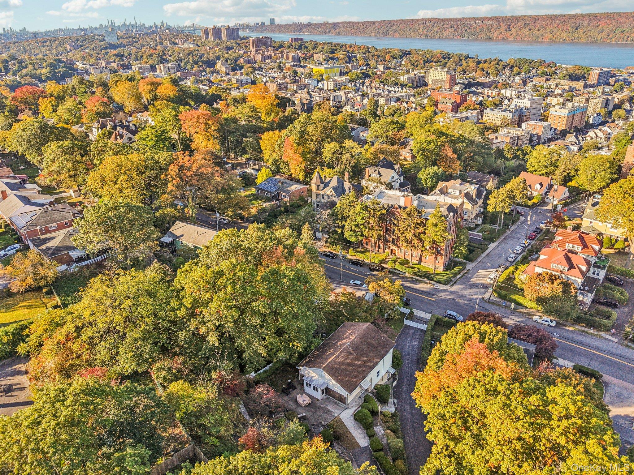 #4 photo, 166 Park Hill Ave Yonkers, Yonkers , NY 10705