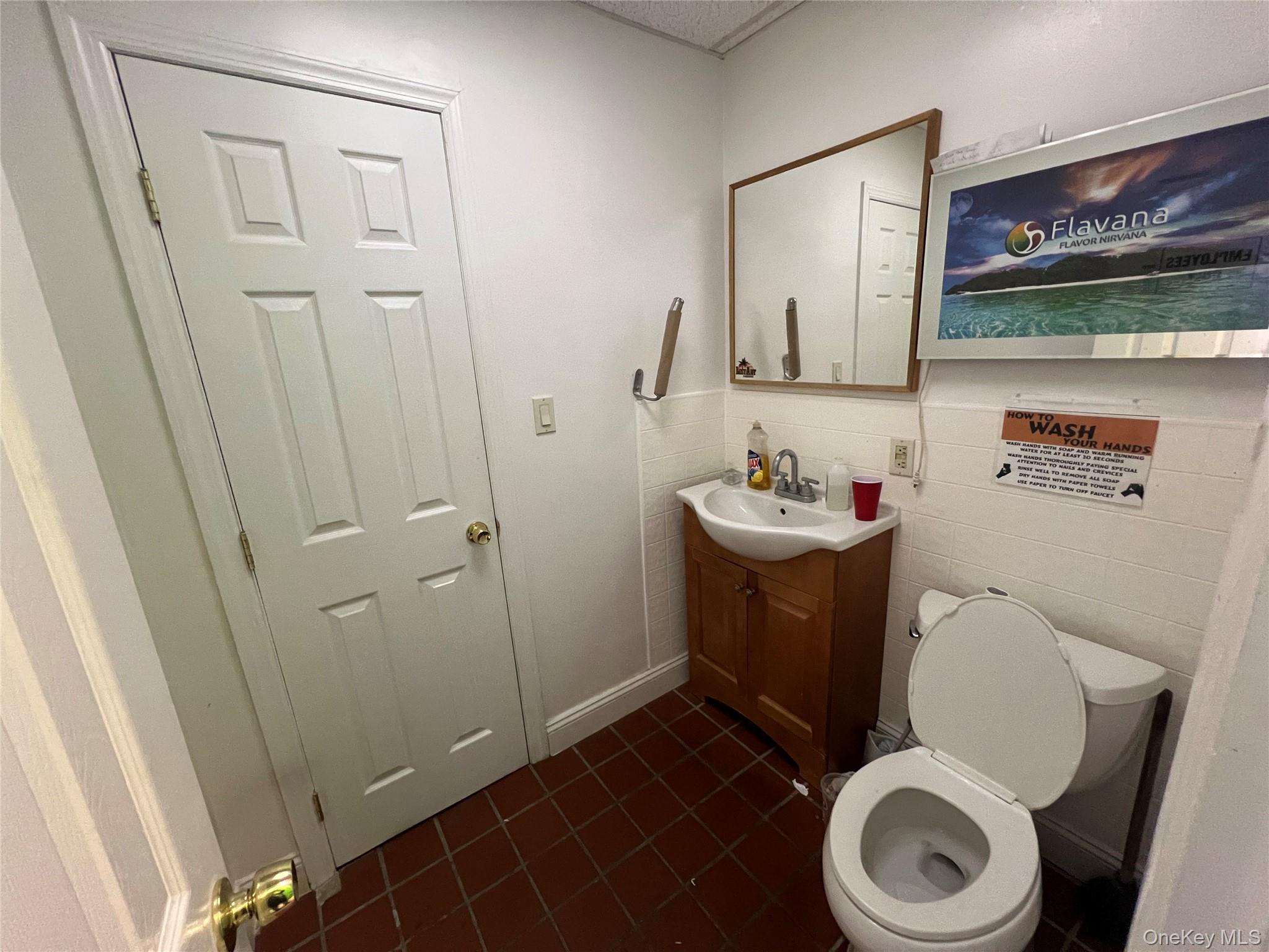 #8 photo, 469a E Jericho Turnpike, サフォーク郡 Huntington Station , NY 11746