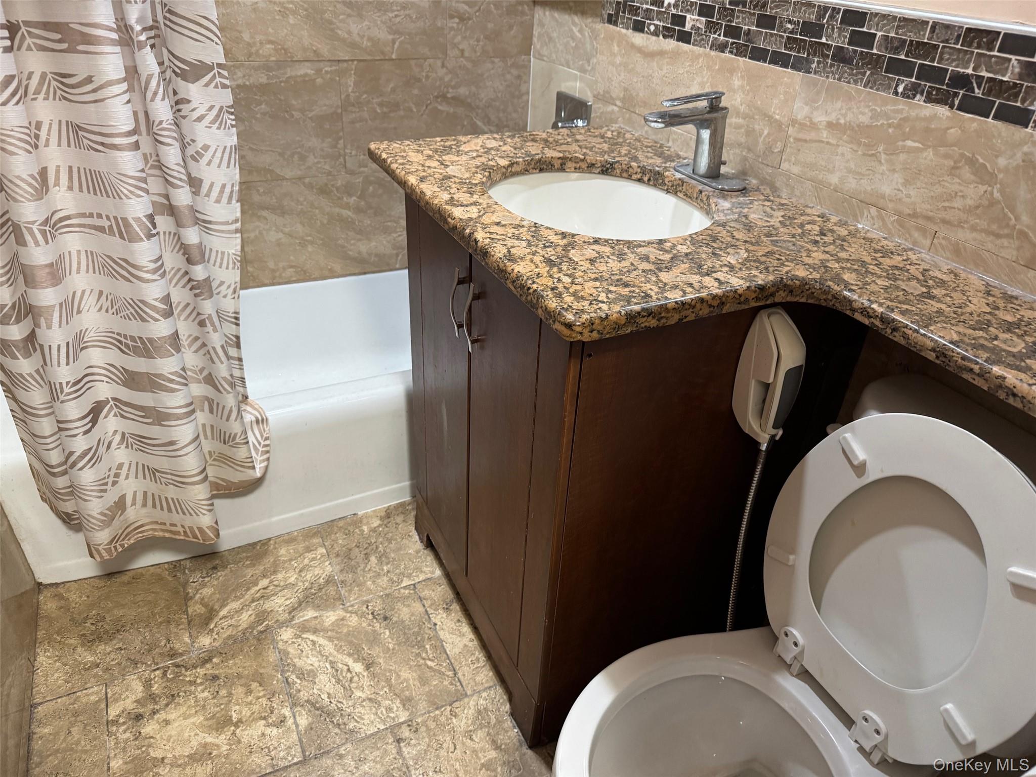 #8 photo, 61-55 98th Street, クイーンズ区 Rego Park , NY 11374