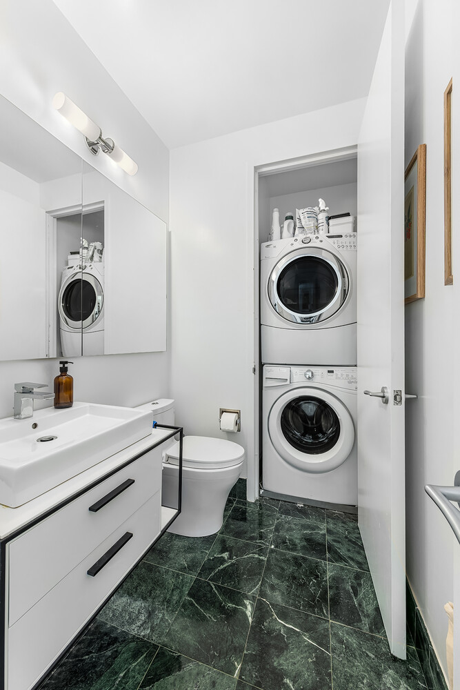 #8 photo, New York City, マンハッタン Lincoln Square , NY 10023