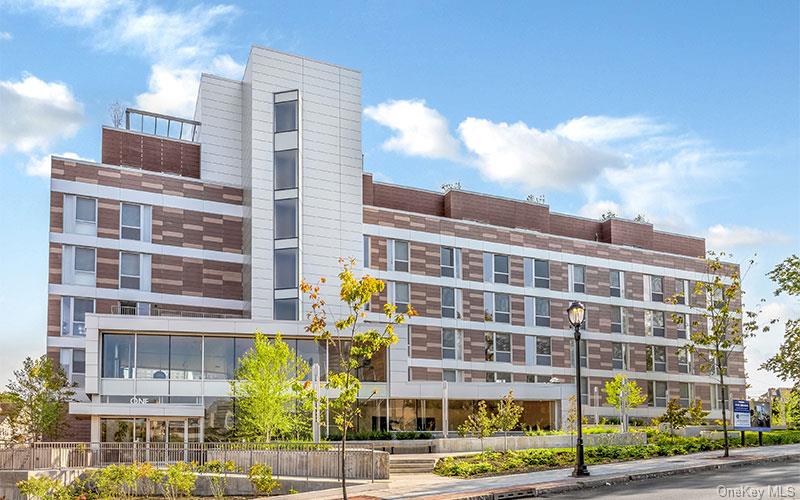 #5 photo, 1 Dekalb Avenue, White Plains , NY 10605