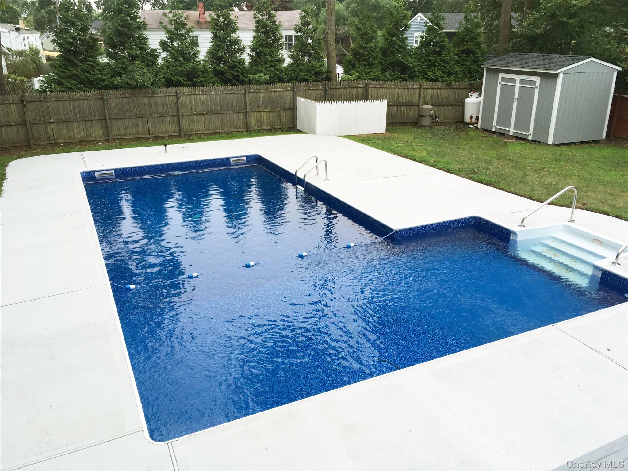 #14 photo, 10 Sharon Drive, East Patchogue , NY 11772