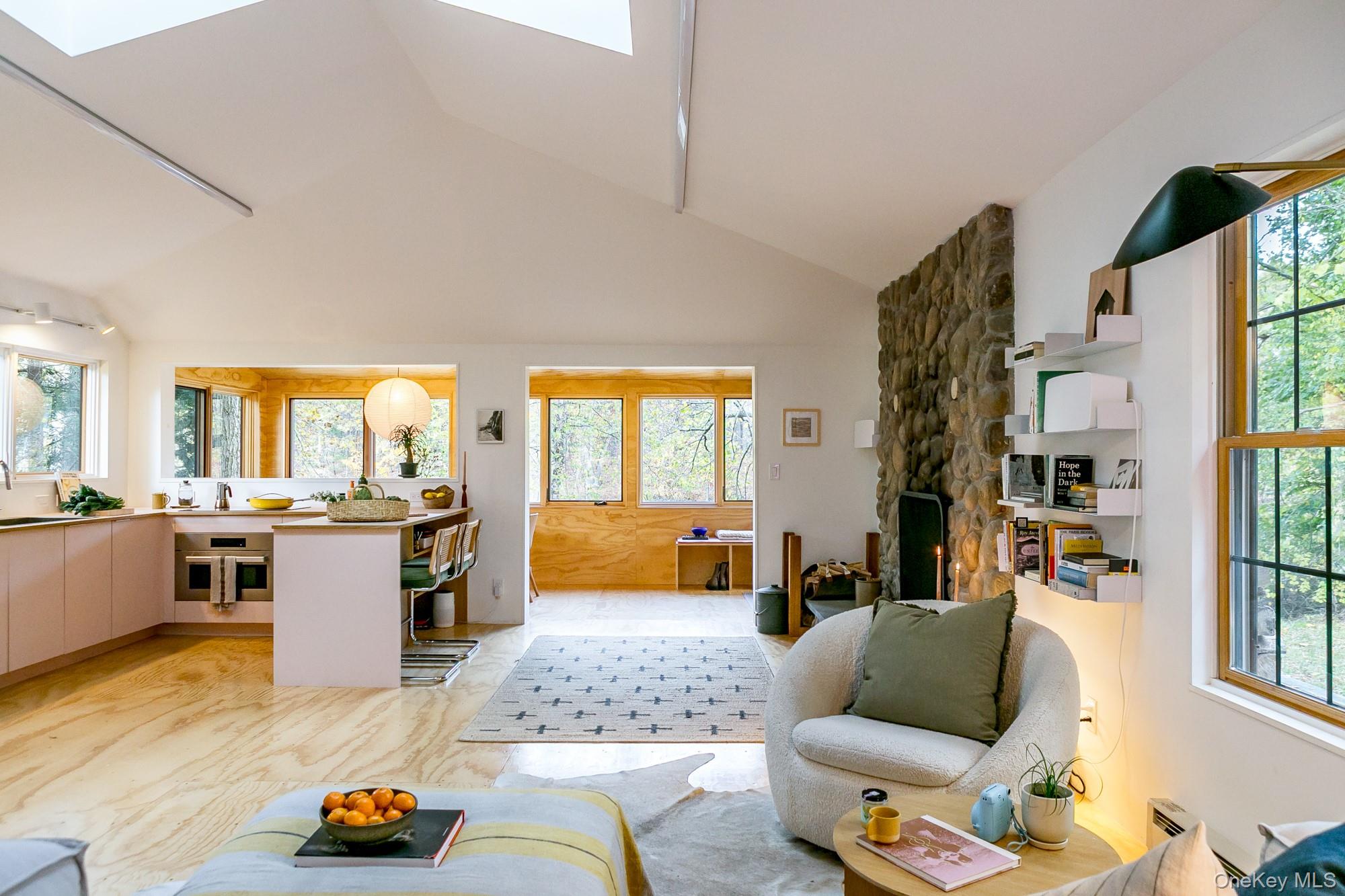 #16 photo, 146 Glenerie Boulevard, Saugerties , NY 12477