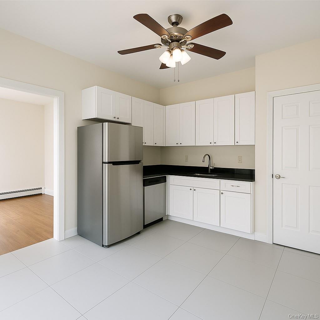 #6 photo, 39 W Main Street, Middletown , NY 10940