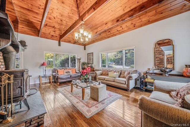 #11 photo, 26 Sleepy Hollow Lane, サフォーク郡 Dix Hills , NY 11746