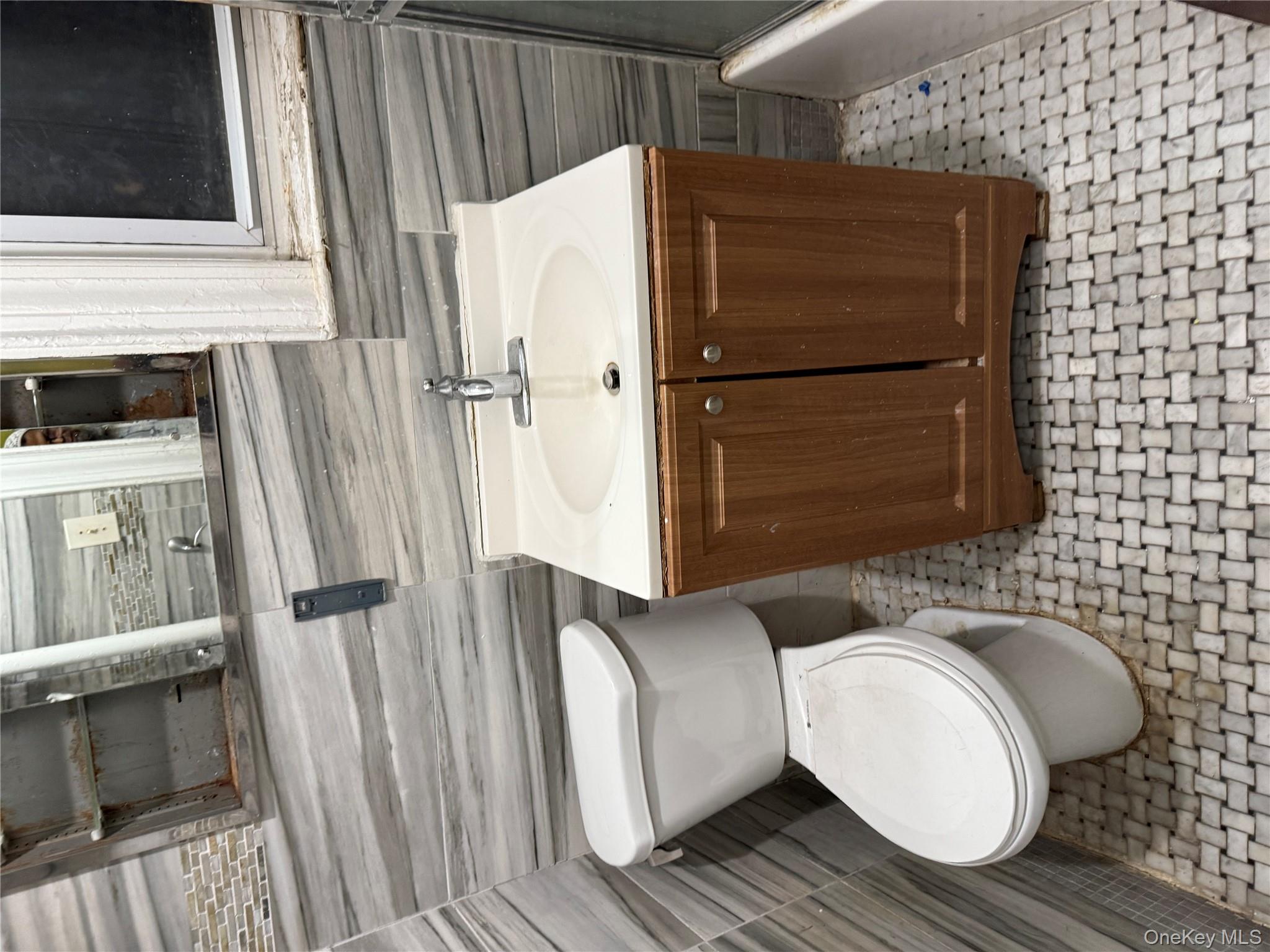 #5 photo, 1632 Saint Peters Ave Road, ブロンクス区 Bronx , NY 10461