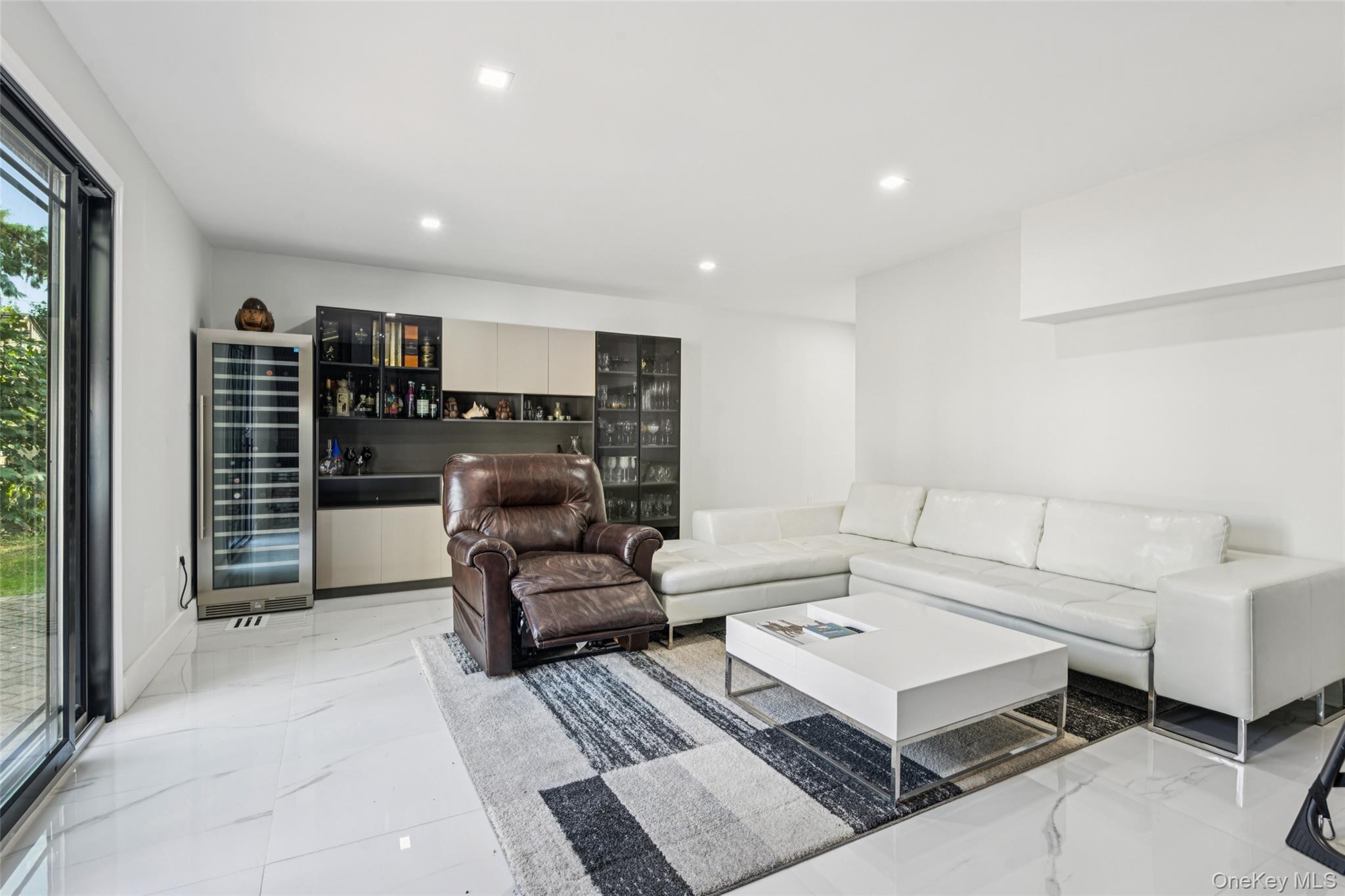 #13 photo, 5 Valley Lane, ナッソー郡 North Woodmere , NY 11581