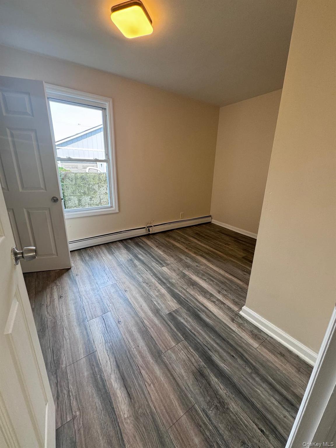 #7 photo, 77 Cottage Street, Poughkeepsie , NY 12601